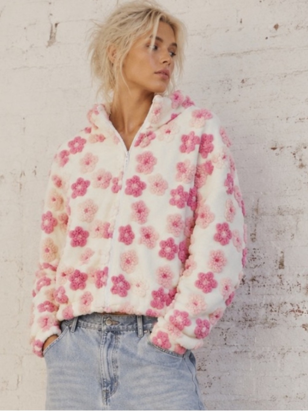 Unbranded cozy jacket with raised flowers